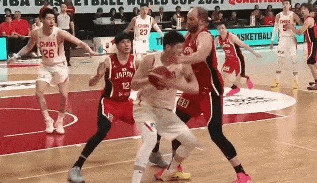 1772111953963055982.gif 1.gif